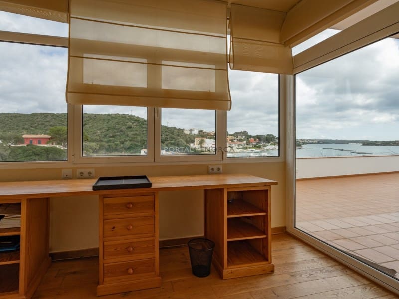 Chalet de 3 habitaciones en Mahón / Maó en venta - 2.895.000 € (Ref: 9639404)