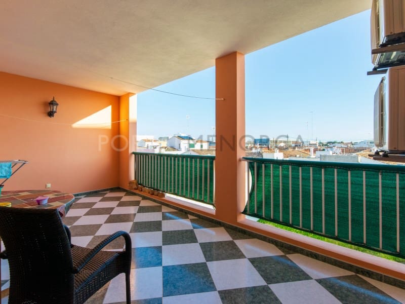 4 sovrum Lägenhet till salu i Ciutadella de Menorca - 700 000 € (Ref: 9639411)