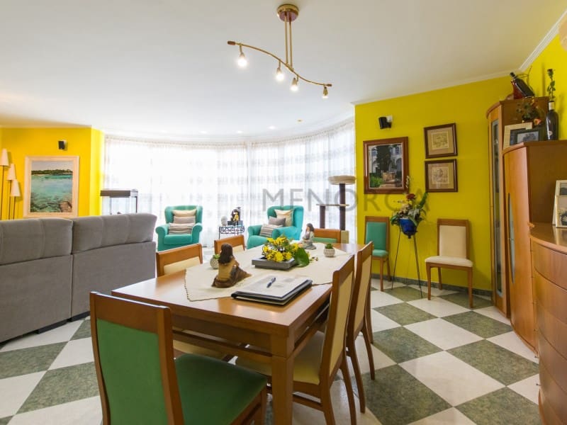 4 sovrum Lägenhet till salu i Ciutadella de Menorca - 700 000 € (Ref: 9639411)