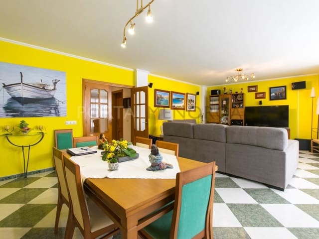 4 sovrum Lägenhet till salu i Ciutadella, Ciutadella de Menorca - 700 000 € (Ref: 9639411)