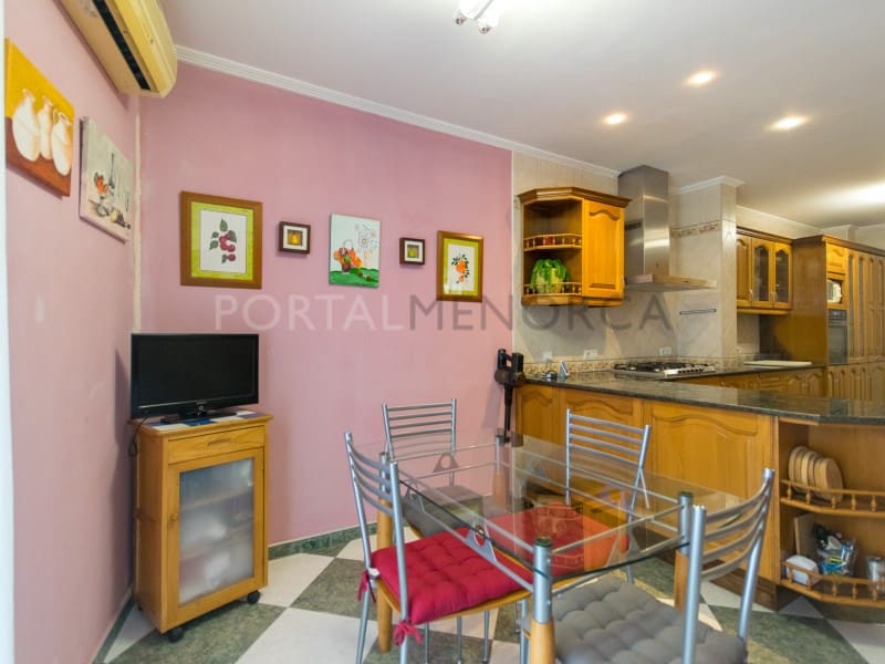 4 sovrum Lägenhet till salu i Ciutadella de Menorca - 700 000 € (Ref: 9639411)