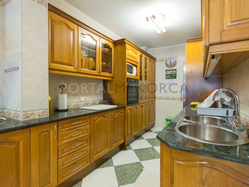 4 sovrum Lägenhet till salu i Ciutadella de Menorca - 700 000 € (Ref: 9639411)