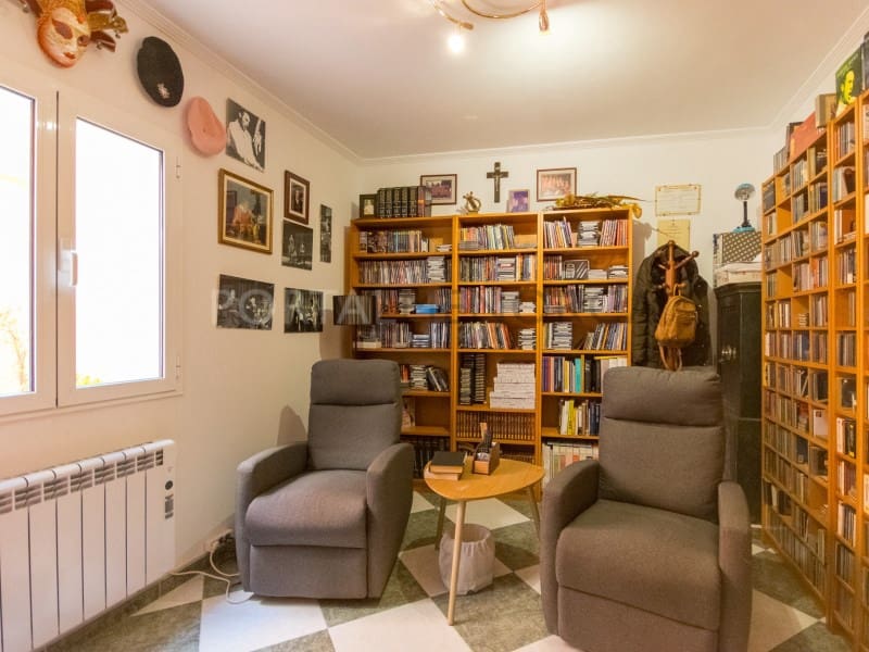 4 sovrum Lägenhet till salu i Ciutadella de Menorca - 700 000 € (Ref: 9639411)