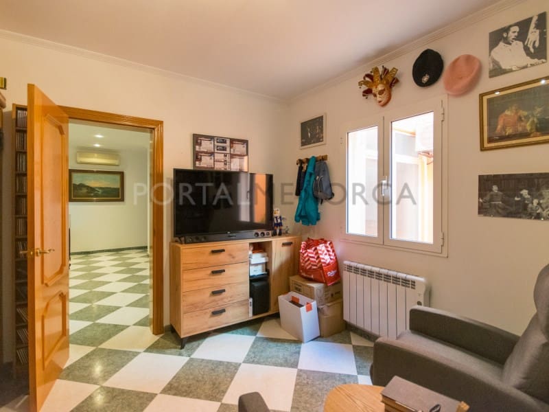 4 sovrum Lägenhet till salu i Ciutadella de Menorca - 700 000 € (Ref: 9639411)