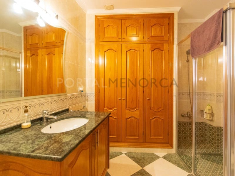 4 sovrum Lägenhet till salu i Ciutadella de Menorca - 700 000 € (Ref: 9639411)