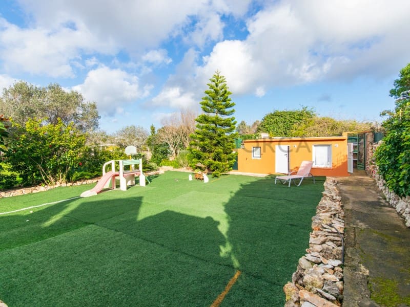 2 bedroom Finca/Country House for sale in San Luis / Sant Lluis with pool - € 318,500 (Ref: 9639412)