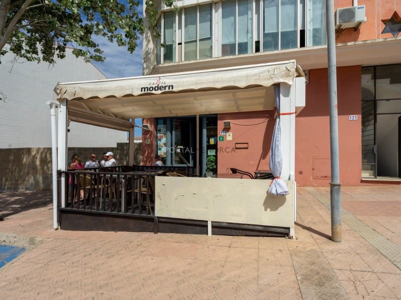 Commercieel te koop in Mahon / Mao - € 195.000 (Ref: 9639421)