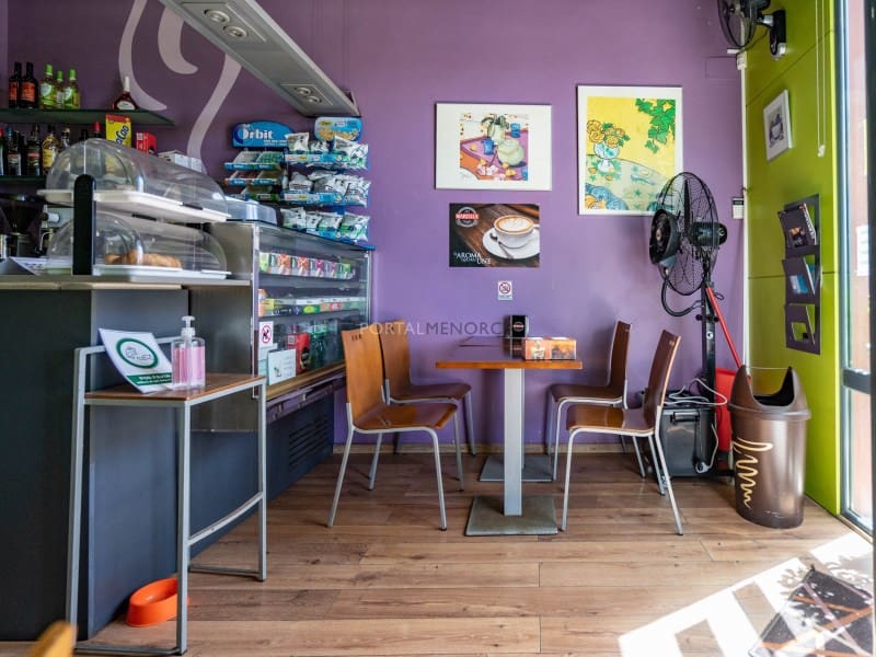 Commercieel te koop in Mahon / Mao - € 195.000 (Ref: 9639421)