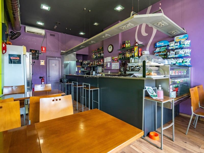 Commercieel te koop in Mahon / Mao - € 195.000 (Ref: 9639421)