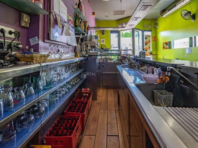 Commercieel te koop in Mahón / Maó - € 195.000 (Ref: 9639421)