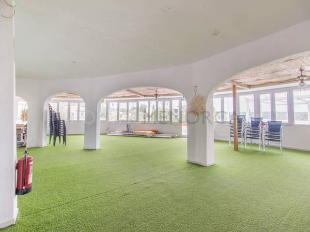 3 chambre Restaurant/Bar à vendre à Es Castell - 1 750 000 € (Ref: 9639423)