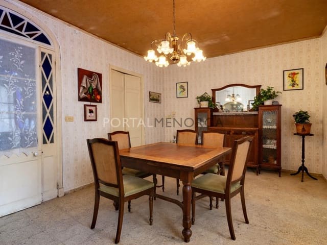 7 sovrum Lägenhet till salu i Mahón / Maó - 572 000 € (Ref: 9639429)