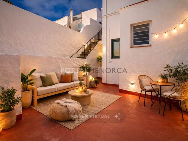 7 sovrum Lägenhet till salu i Mahón / Maó - 572 000 € (Ref: 9639429)