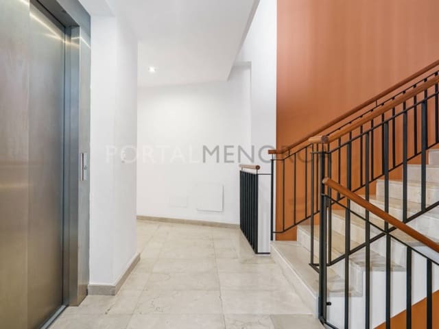 1 quarto Apartamento para venda em Ciutadella, Ciutadella de Menorca com garagem - 265 000 € (Ref: 9659301)