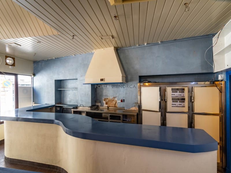 Commercial for sale in Mahon / Mao - € 295,000 (Ref: 9666369)