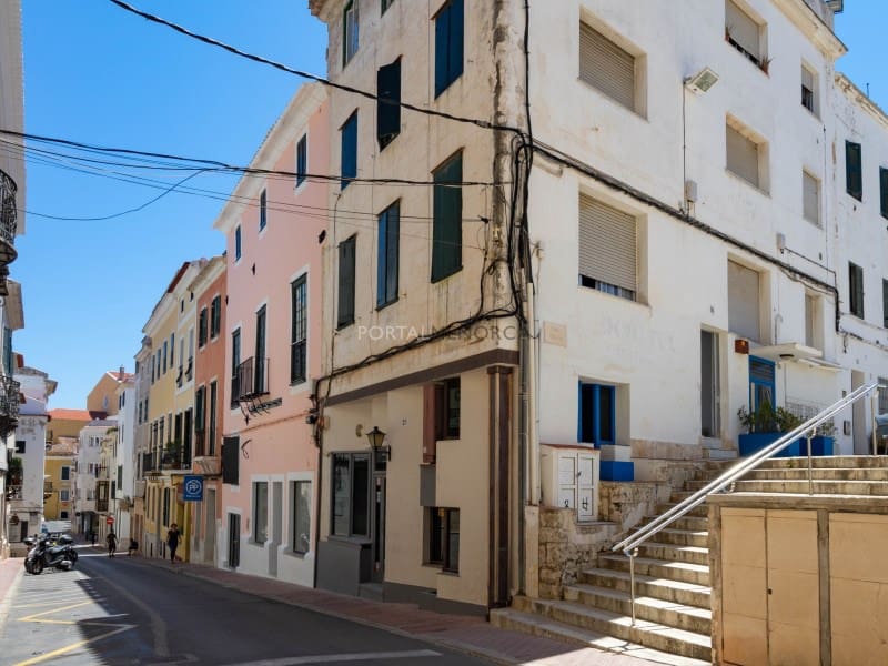 Commercial for sale in Mahon / Mao - € 295,000 (Ref: 9666369)