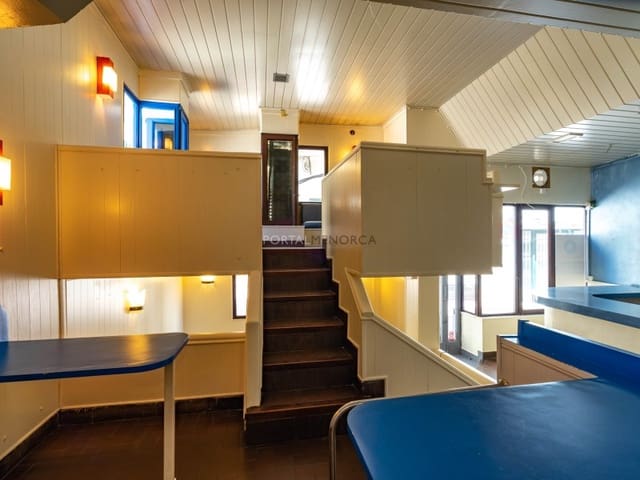 Commercial for sale in Mahón / Maó - € 295,000 (Ref: 9666369)