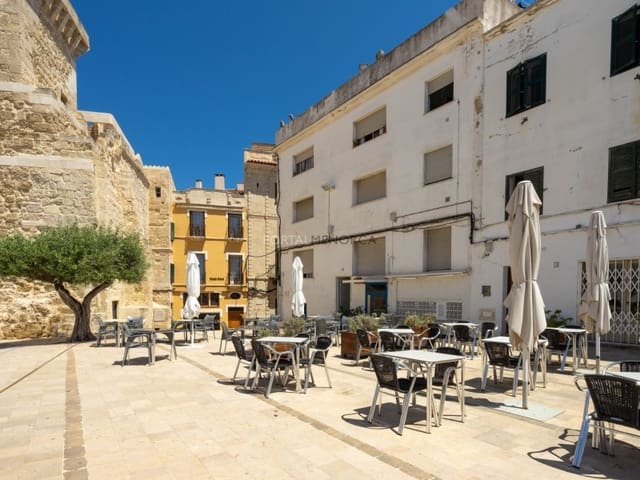 Commercial for sale in Mahón / Maó - € 295,000 (Ref: 9666369)