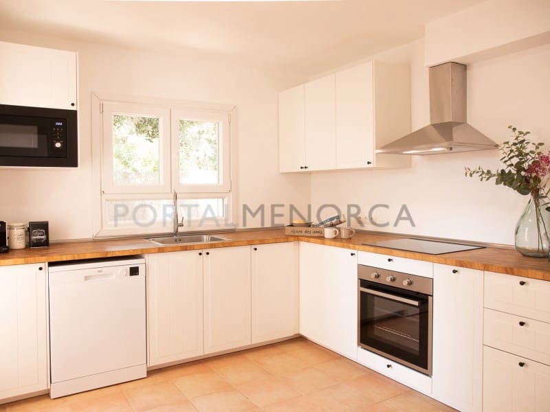 3 makuuhuone Huvila myytävänä paikassa Binibeca mukana uima-altaan - 945 000 € (Ref: 9666370)