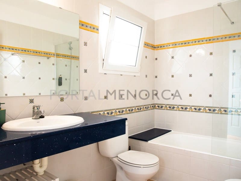 3 makuuhuone Huvila myytävänä paikassa Binibeca mukana uima-altaan - 945 000 € (Ref: 9666370)