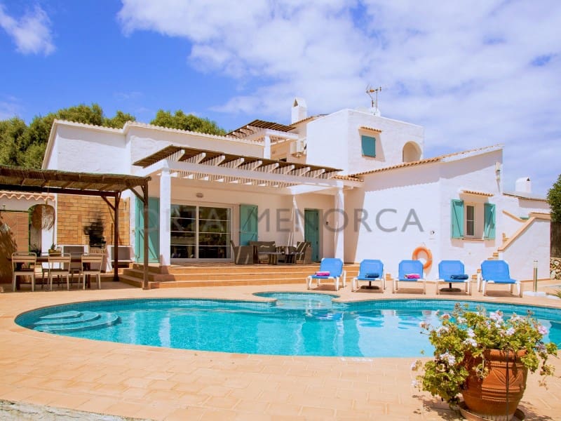 3 makuuhuone Huvila myytävänä paikassa Binibeca mukana uima-altaan - 945 000 € (Ref: 9666370)