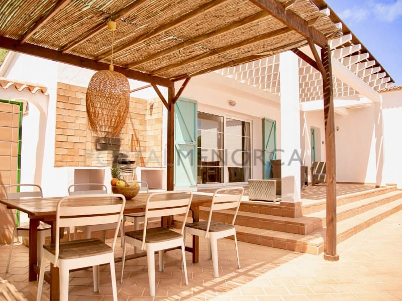 3 makuuhuone Huvila myytävänä paikassa Binibeca mukana uima-altaan - 945 000 € (Ref: 9666370)