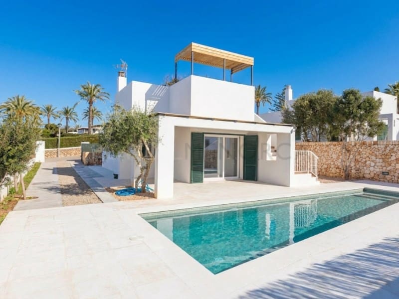 2 soveværelse Villa til salg i Alayor / Alaior med swimmingpool - € 548.000 (Ref: 9679748)