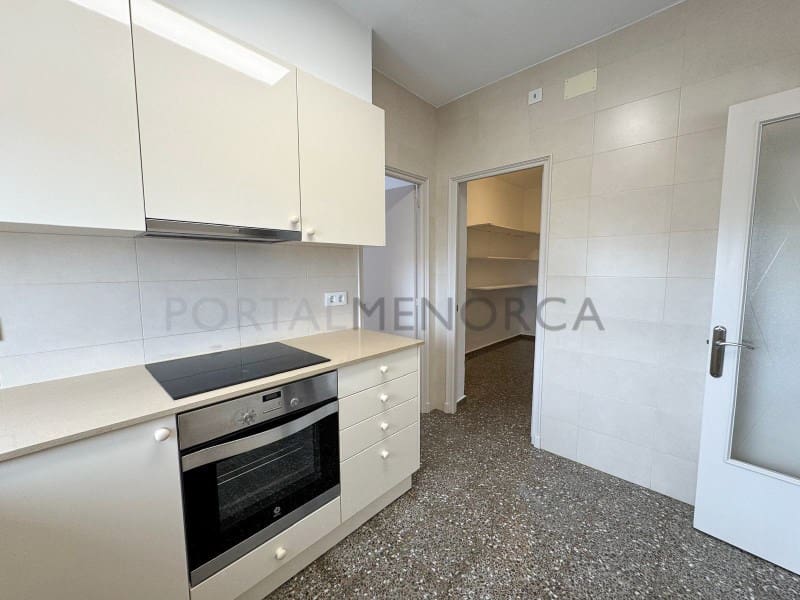 3 bedroom Flat for sale in Llucmacanes - € 450,000 (Ref: 9712077)