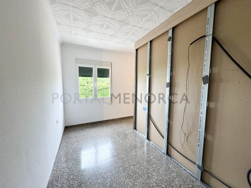 3 bedroom Flat for sale in Llucmacanes - € 450,000 (Ref: 9712077)