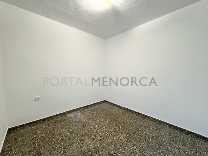 3 bedroom Flat for sale in Llucmacanes - € 450,000 (Ref: 9712077)