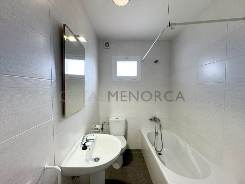 3 bedroom Flat for sale in Llucmacanes - € 450,000 (Ref: 9712077)