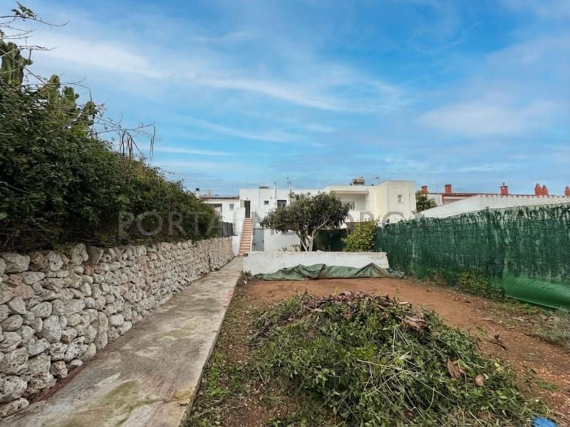 3 bedroom Flat for sale in Llucmacanes - € 450,000 (Ref: 9712077)