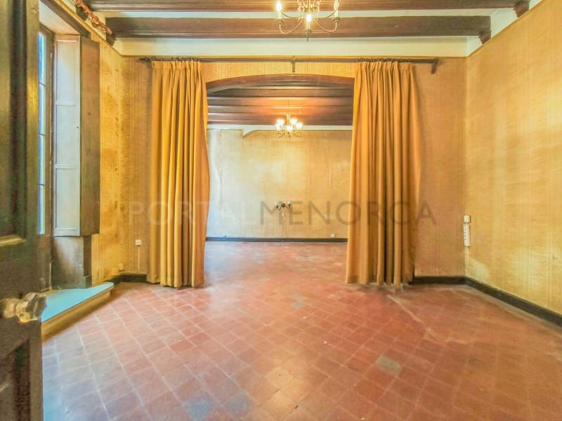 3 bedroom Flat for sale in Mahon / Mao - € 500,000 (Ref: 9721564)