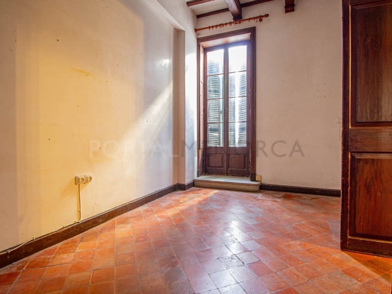 3 bedroom Flat for sale in Mahon / Mao - € 500,000 (Ref: 9721564)
