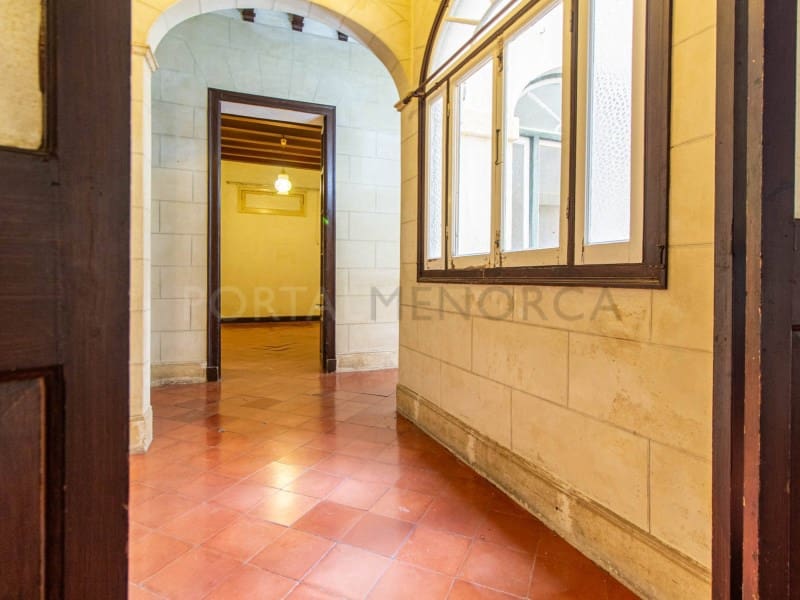 3 bedroom Flat for sale in Mahon / Mao - € 500,000 (Ref: 9721564)