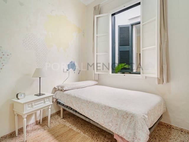 Casa de 4 habitaciones en Ciutadella, Ciutadella de Menorca en venta - 685.000 € (Ref: 9743157)