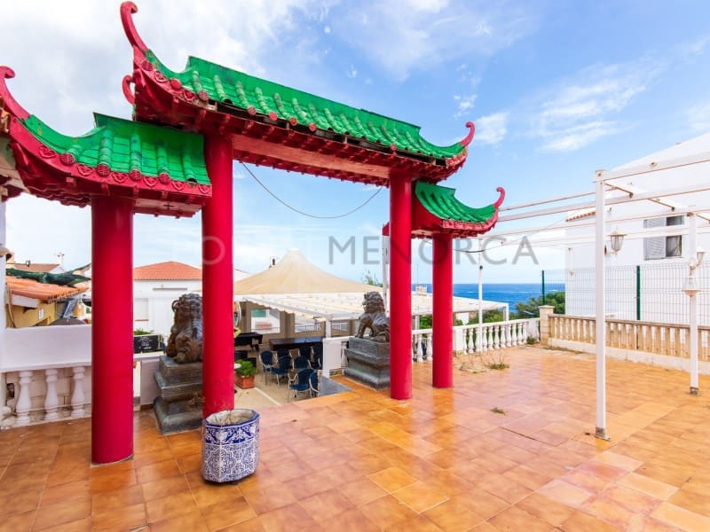 Kaupallinen myytävänä paikassa Arenal d'en Castell - 475 000 € (Ref: 9755569)