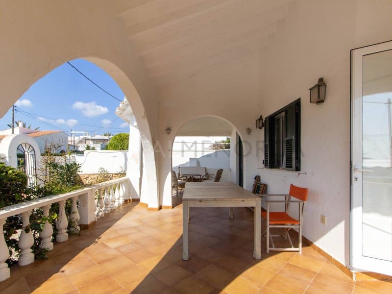 4 soverom Villa til salgs i Cala d'Alcaufar med garasje - € 976 000 (Ref: 9758830)