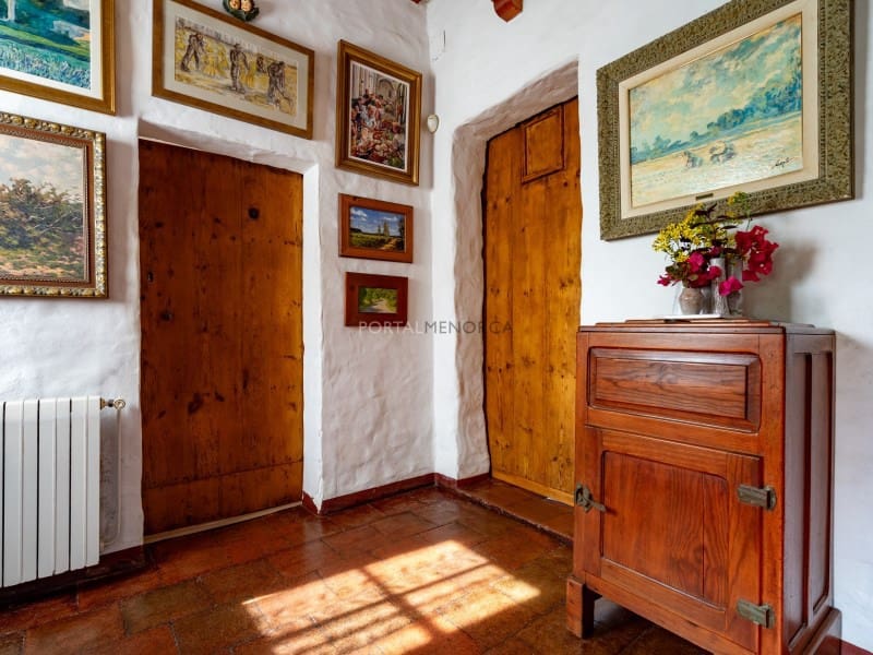 6 bedroom Finca/Country House for sale in Es Castell - € 1,595,000 (Ref: 9790941)