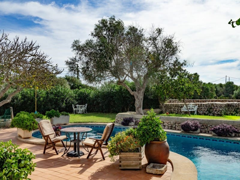 6 bedroom Finca/Country House for sale in Es Castell - € 1,595,000 (Ref: 9790941)