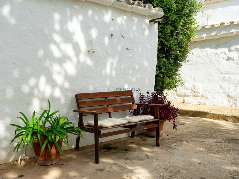 6 bedroom Finca/Country House for sale in Es Castell - € 1,595,000 (Ref: 9790941)