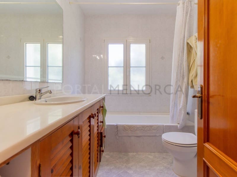 3 makuuhuone Huvila myytävänä paikassa Binidali mukana uima-altaan 
autotalli - 1 150 000 € (Ref: 9806390)