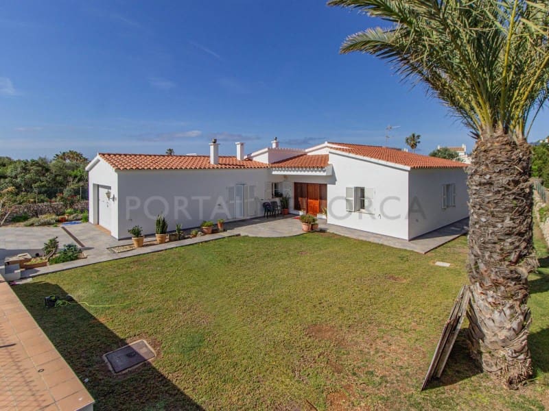 3 makuuhuone Huvila myytävänä paikassa Binidali mukana uima-altaan 
autotalli - 1 150 000 € (Ref: 9806390)