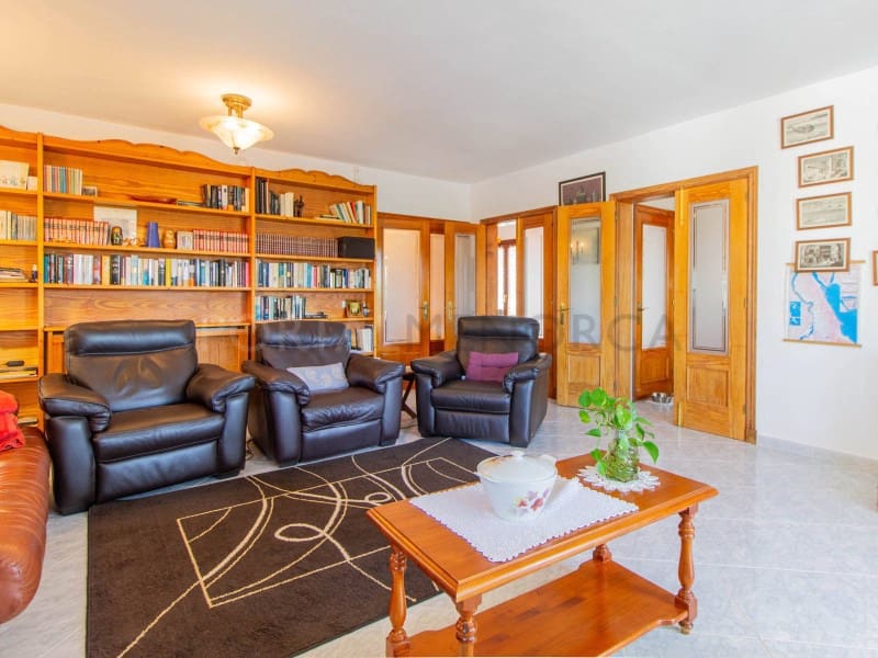 3 makuuhuone Huvila myytävänä paikassa Binidali mukana uima-altaan 
autotalli - 1 150 000 € (Ref: 9806390)