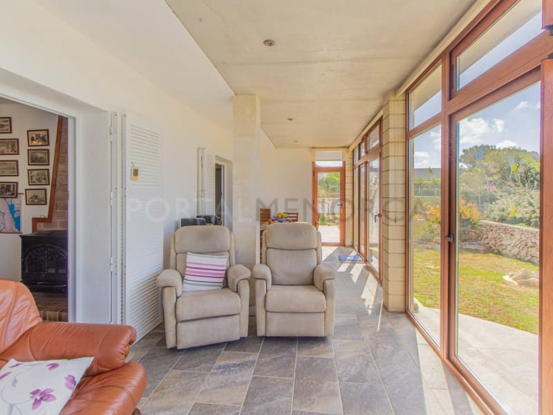 3 makuuhuone Huvila myytävänä paikassa Binidali mukana uima-altaan 
autotalli - 1 150 000 € (Ref: 9806390)