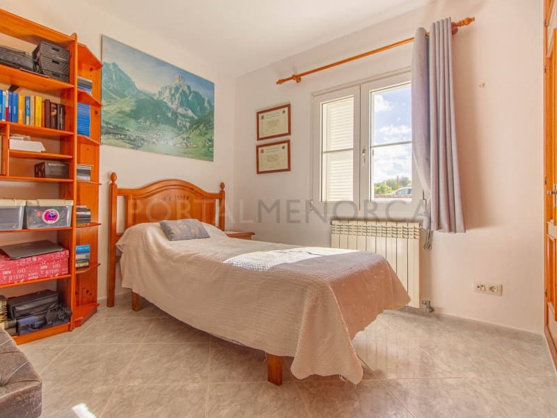 3 makuuhuone Huvila myytävänä paikassa Binidali mukana uima-altaan 
autotalli - 1 150 000 € (Ref: 9806390)