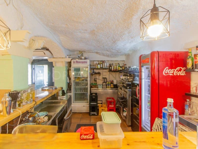 Restaurant/Bar for sale in Es Castell - € 1,200,000 (Ref: 9839357)