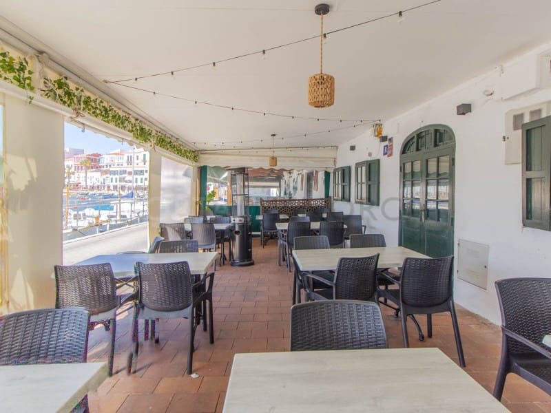 Restaurant/Bar for sale in Es Castell - € 1,200,000 (Ref: 9839357)