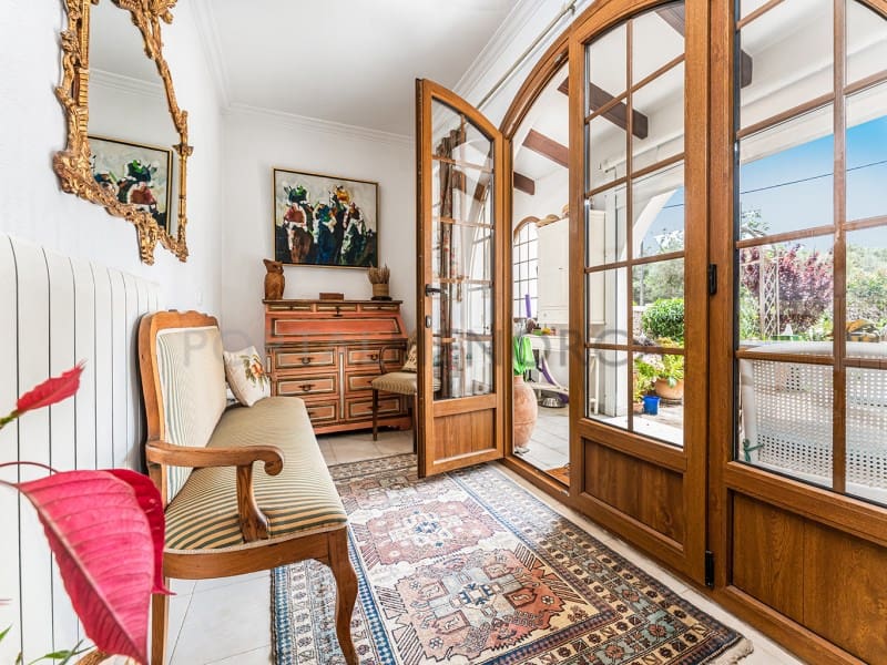 2 bedroom Villa for sale in Trebaluger with pool garage - € 699,000 (Ref: 9839358)