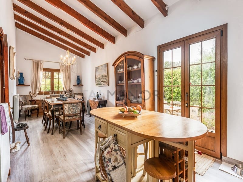 2 bedroom Villa for sale in Trebaluger with pool garage - € 699,000 (Ref: 9839358)